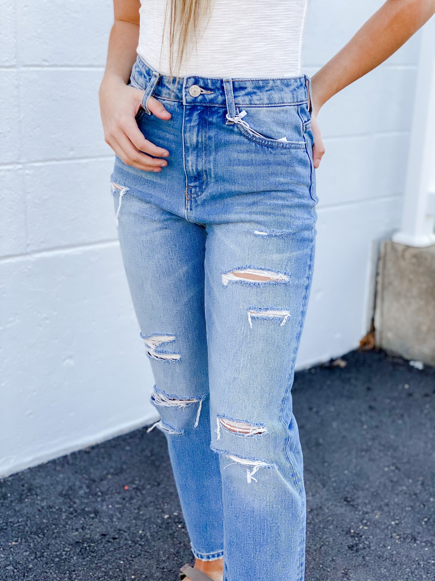 Callie Super High Rise Distressed Straight Jeans